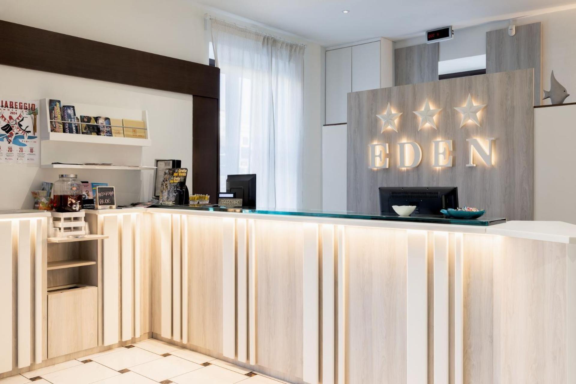 Hotel Eden Viareggio Kültér fotó