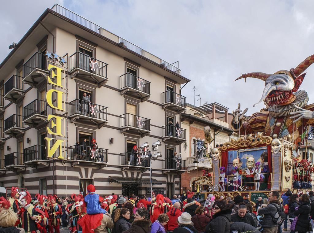 Hotel Eden Viareggio Kültér fotó