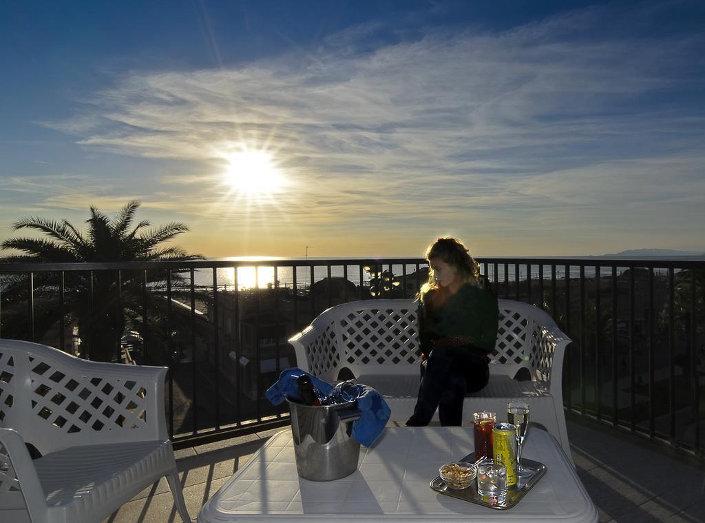 Hotel Eden Viareggio Kültér fotó