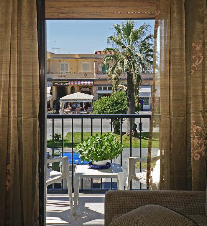 Hotel Eden Viareggio Szoba fotó